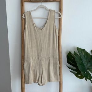 Season Linen Romper Size M